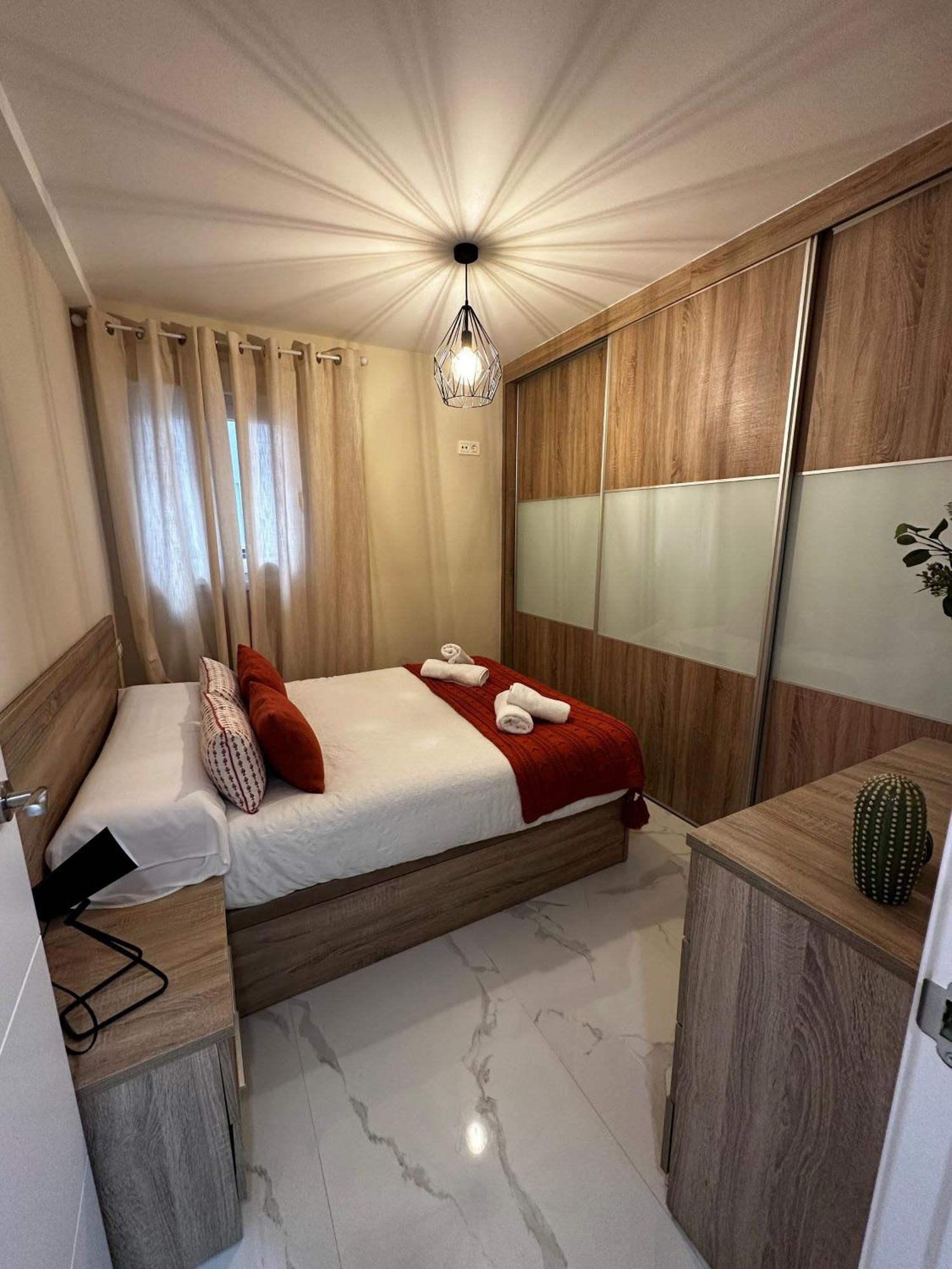 Marques De Robles Apartment Malaga Exterior photo