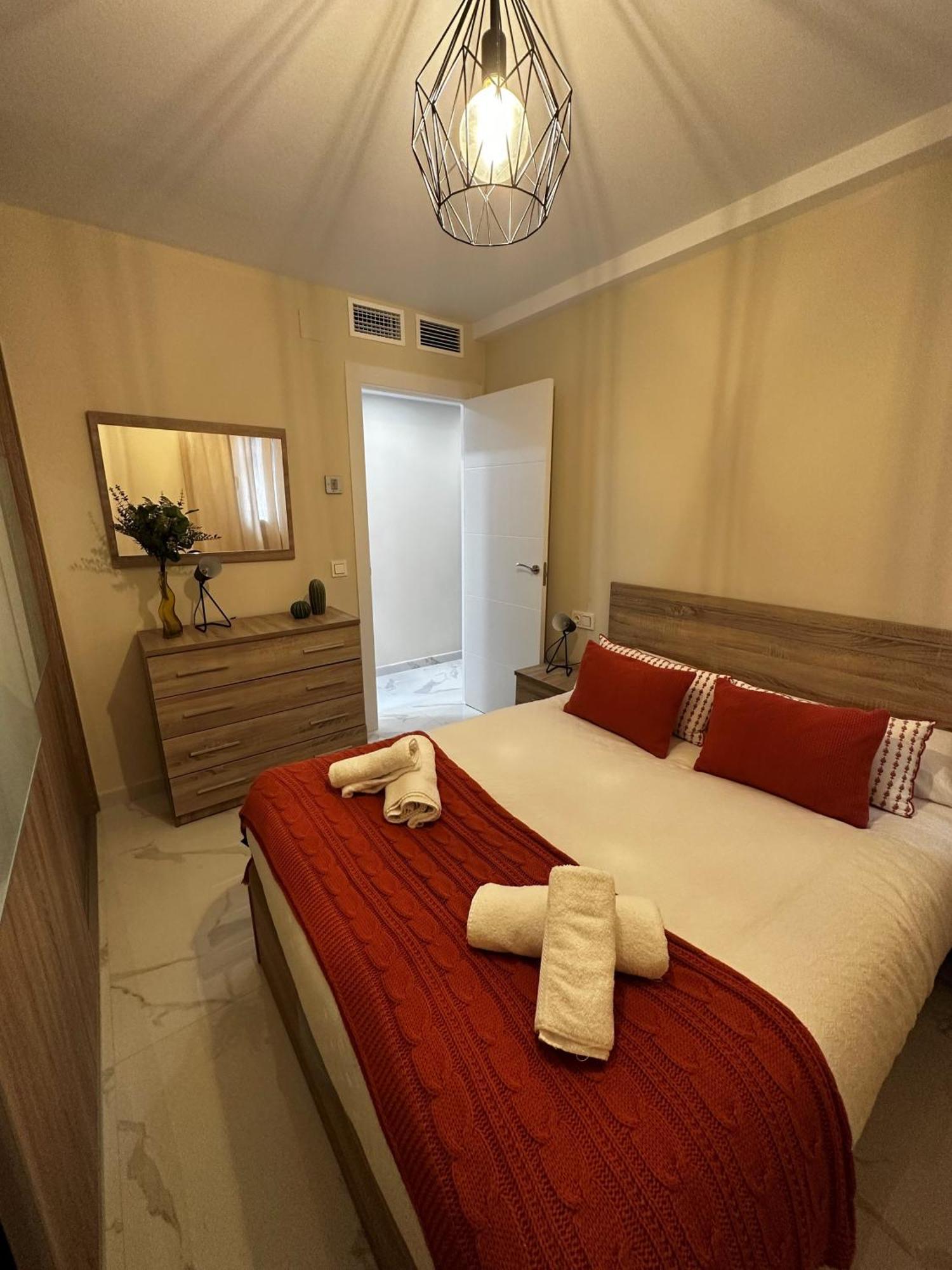 Marques De Robles Apartment Malaga Exterior photo